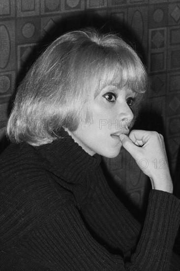 Mireille Darc