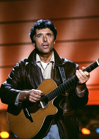 Sacha Distel