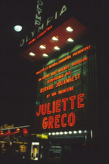Juliette Gréco in concert at the Olympia (1993)