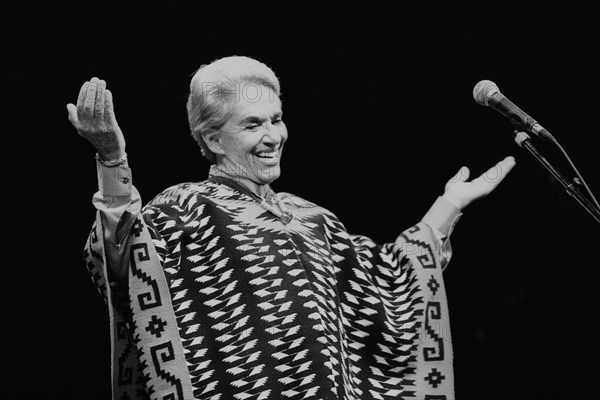 Chavela Vargas, Olympia, 10 octobre 1994