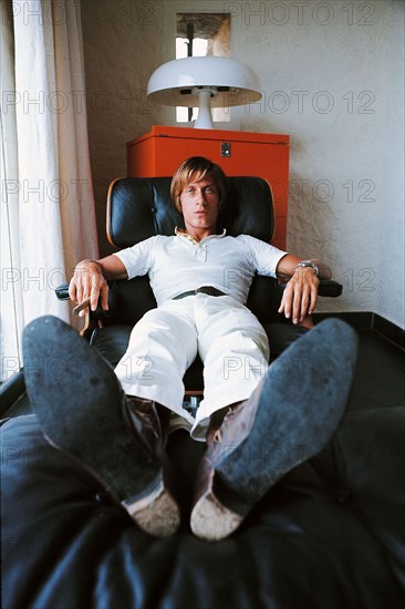 Jacques Dutronc en Corse à Monticello, 1969