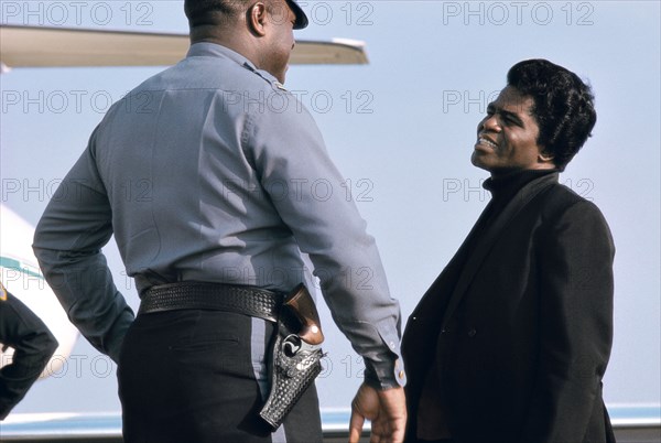 James Brown à l'aéroport de Long Island