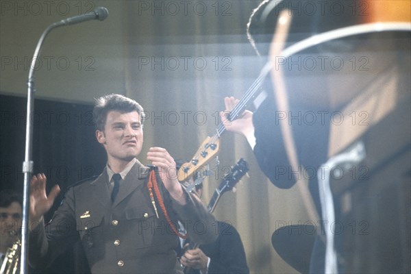 Johnny Hallyday in uniform