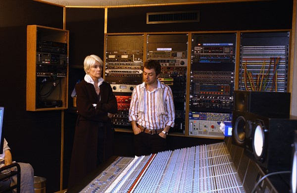 Françoise Hardy and Perry Blake (2004)