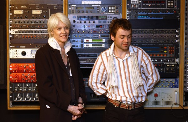 Françoise Hardy et Perry Blake (2004)