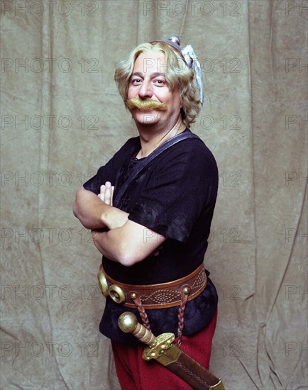 Christian Clavier in Astérix & Obélix : Mission Cléopâtre