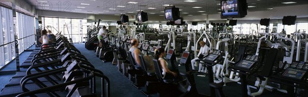 Salle de musculation de l'immeuble Reebok à New-York