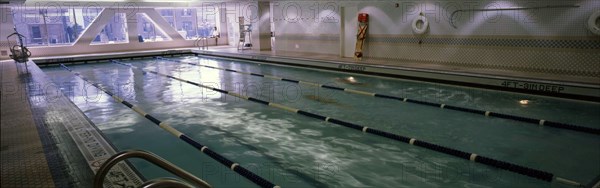 Piscine de l'immeuble Reebok à New-York