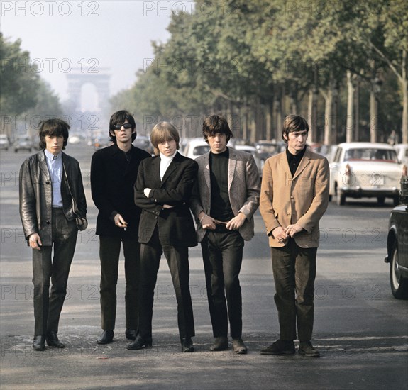 Les Rolling Stones sur les Champs Elysées à Paris