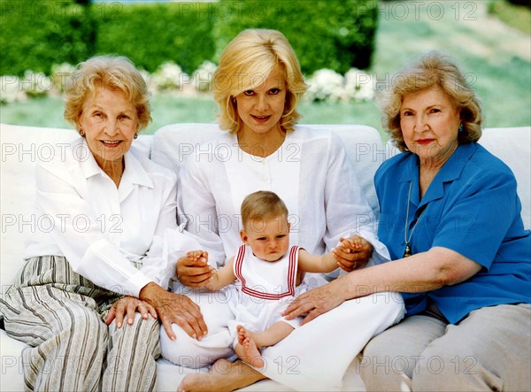 Sylvie Vartan, her adoptive daughter, Darina, her mother and her cousin.