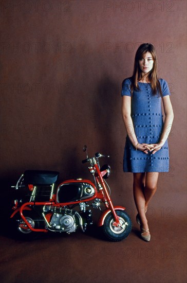 Françoise Hardy, 1966