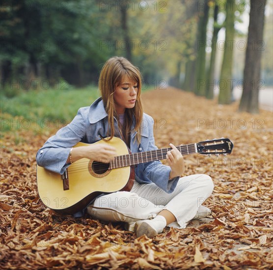 Françoise Hardy, 1966