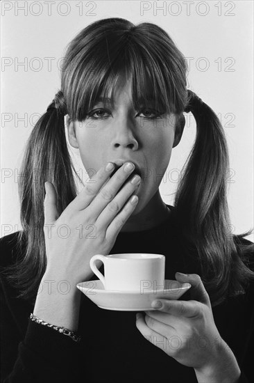 Françoise Hardy, 1964