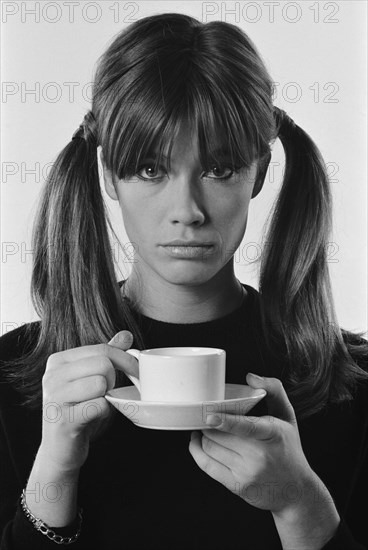 Françoise Hardy, 1964