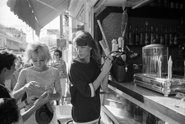 Sylvie Vartan and Françoise Hardy, 1963