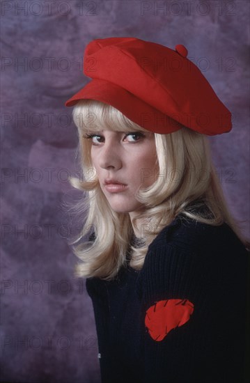 Sylvie Vartan, Paris