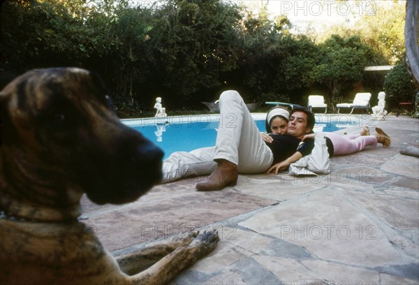 Alain et Nathalie Delon à Los Angeles