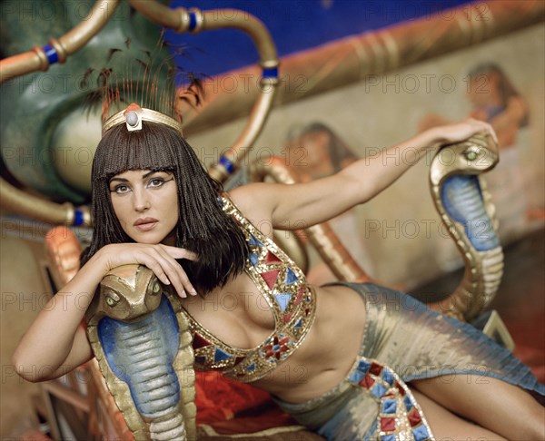 Monica Bellucci dans Astérix & Obélix : Mission Cléopâtre