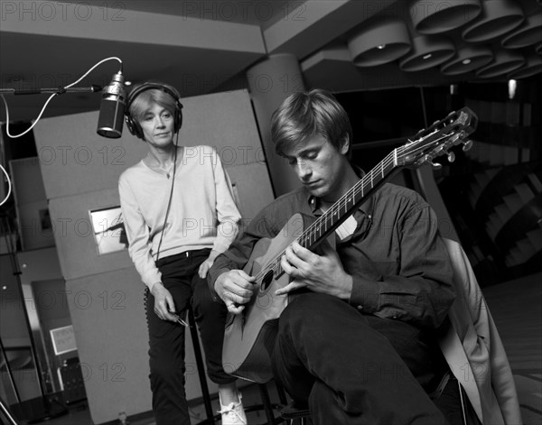 Françoise Hardy and Thomas Dutronc.