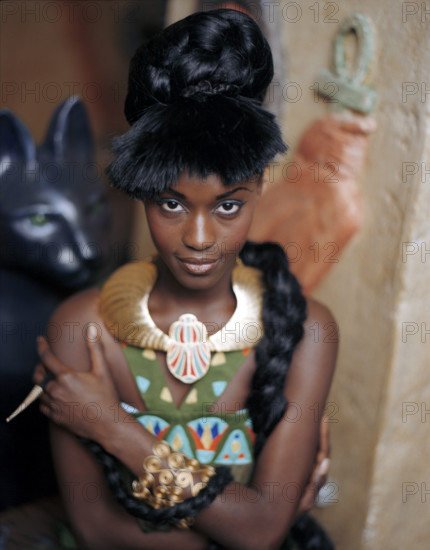 Fatou N'Diaye dans Astérix & Obélix : Mission Cléopâtre