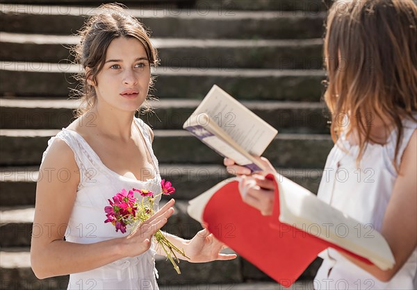 Une jeune fille qui va bien