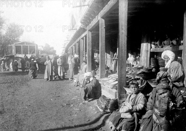 Samarkand, Street scene