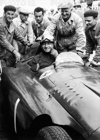 Juan Manuel Fangio remporte le Grand Prix d'Allemagne en 1956