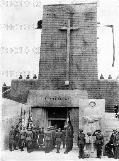 Inhumation de Paul von Hindenburg