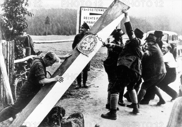 Annexion des Sudètes, enlèvement des barrières aux postes frontière