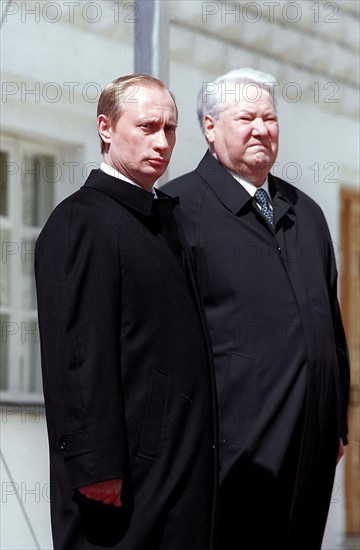 Vladimir Poutine prend ses fonctions de président de la Russie (mai 2000)