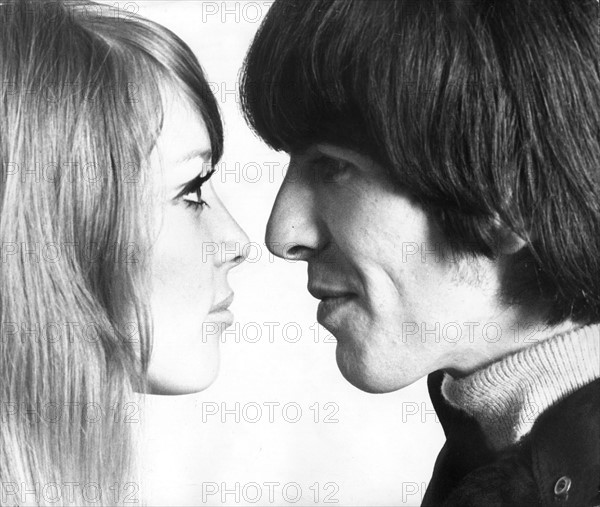 George Harrison et sa femme Patti Boyd
janvier 1966