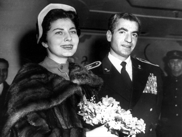 Mohammed Reza Shah Pahlavi et sa seconde épouse la princesse Soraya Esfandiary