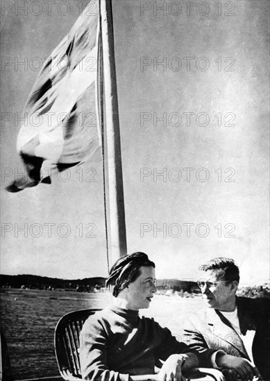 Simone de BEAUVOIR et Jean-Paul SARTRE, 1948