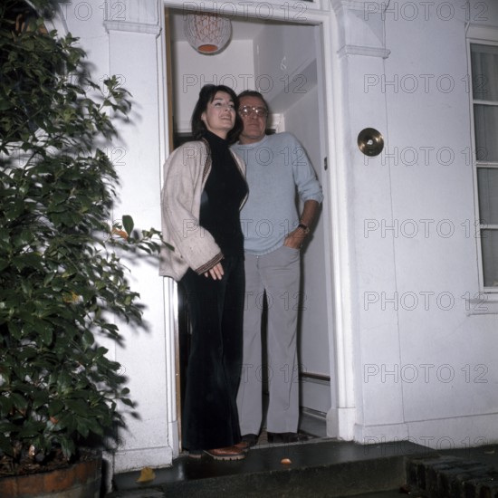 Richard BURTON and Elizabeth of Yugoslavia