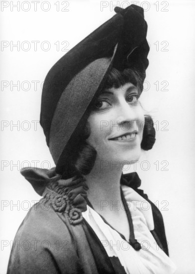 Asta NIELSEN, portrait