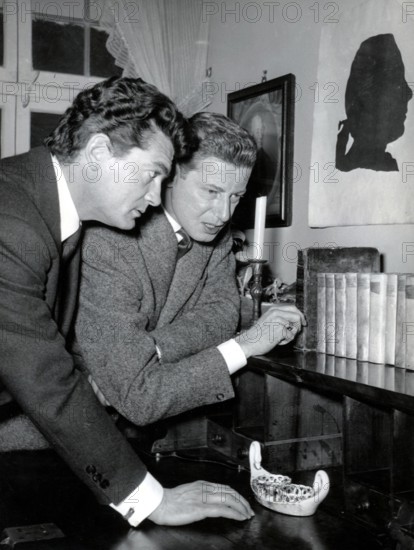 Jean MARAIS and Dieter BORSCHE in the Goethehaus in Frankfurt, 1953