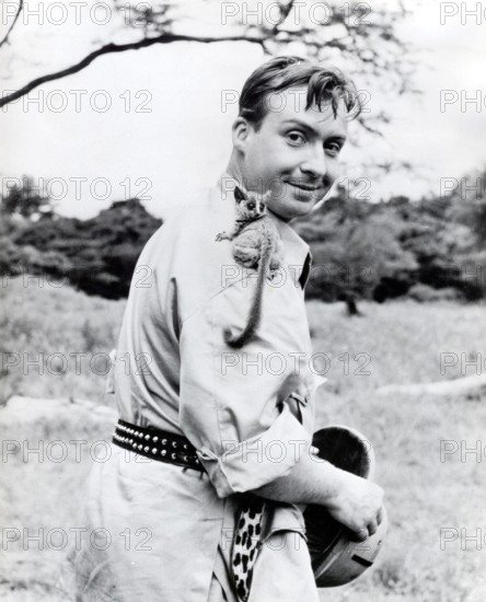 Peter ALEXANDER filming in Africa, 1958