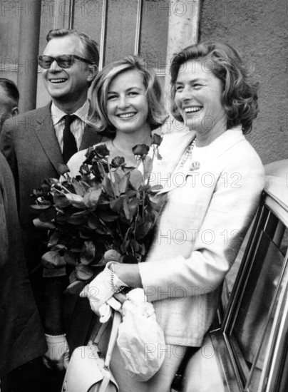 Lars SCHMIDT, Jenny LINDSTRÖM and Ingrid BERGMAN 1962