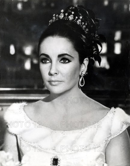 Elizabeth TAYLOR, portrait