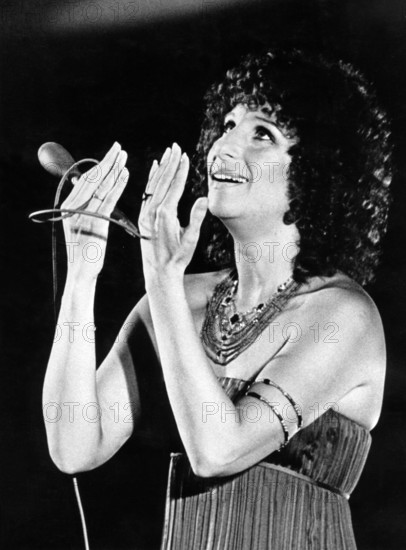 Barbra STREISAND