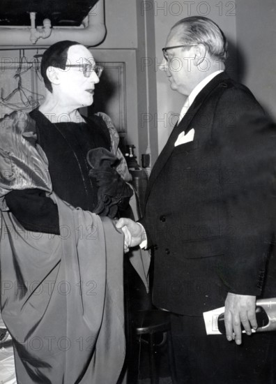 Gustaf GRÜNDGENS and Heinrich von BRENTANO in New York, 1961