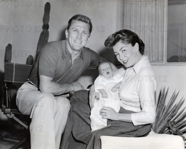 Kirk DOUGLAS with wife Anne BUYDENS and son Peter Vincent, 1956