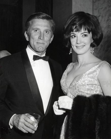 Kirk DOUGLAS with Anna MOFFO