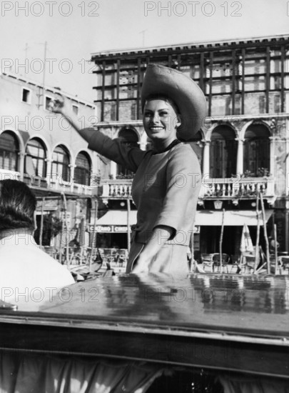 Sophia LOREN in Venice, 1958