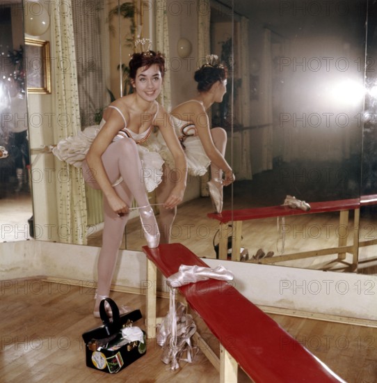 Vera Chekhova during ballet training