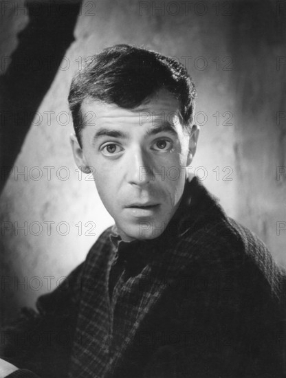 Chris HOWLAND, portrait undated