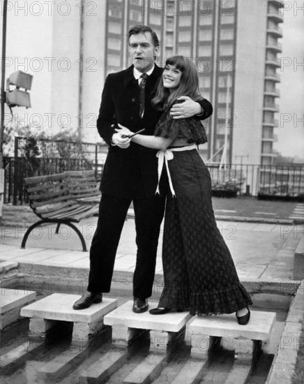 Hugh HEFNER + Barbara BENTON
