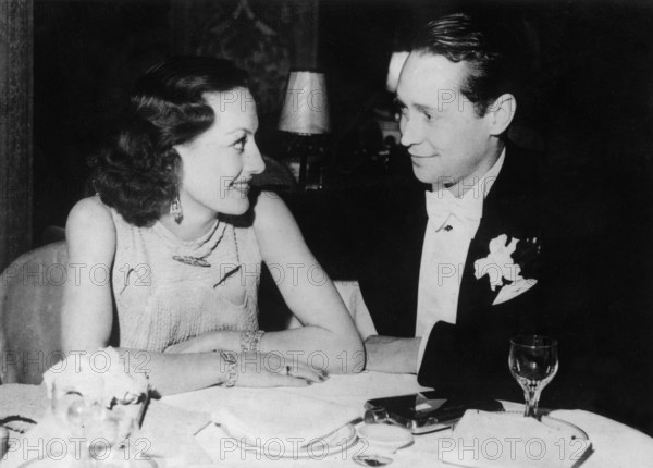 Joan CRAWFORD with husband Franchot TONE, 1935