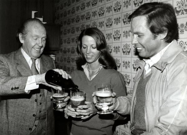 Peter KRAUS with his wife and father