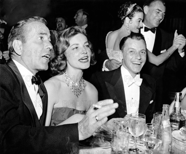 Humphrey BOGART, Lauren BACALL and Frank SINATRA